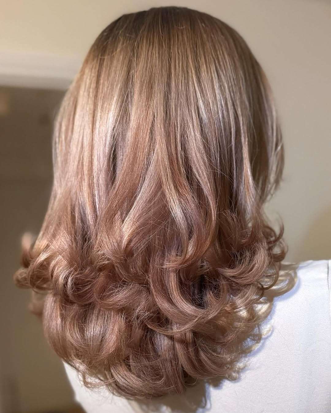 Curly hair